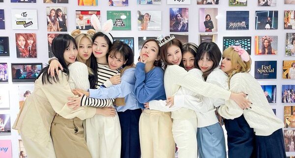 트와이스 TWICE 덕력고사 맞추기