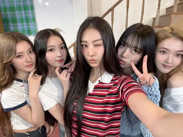 MEOVV (미야오) 덕력고사 퀴즈