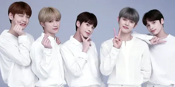 투모로우바이투게더 상식퀴즈
